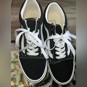 Black and white stack form vans